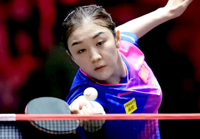 防守球员在 防守球员在